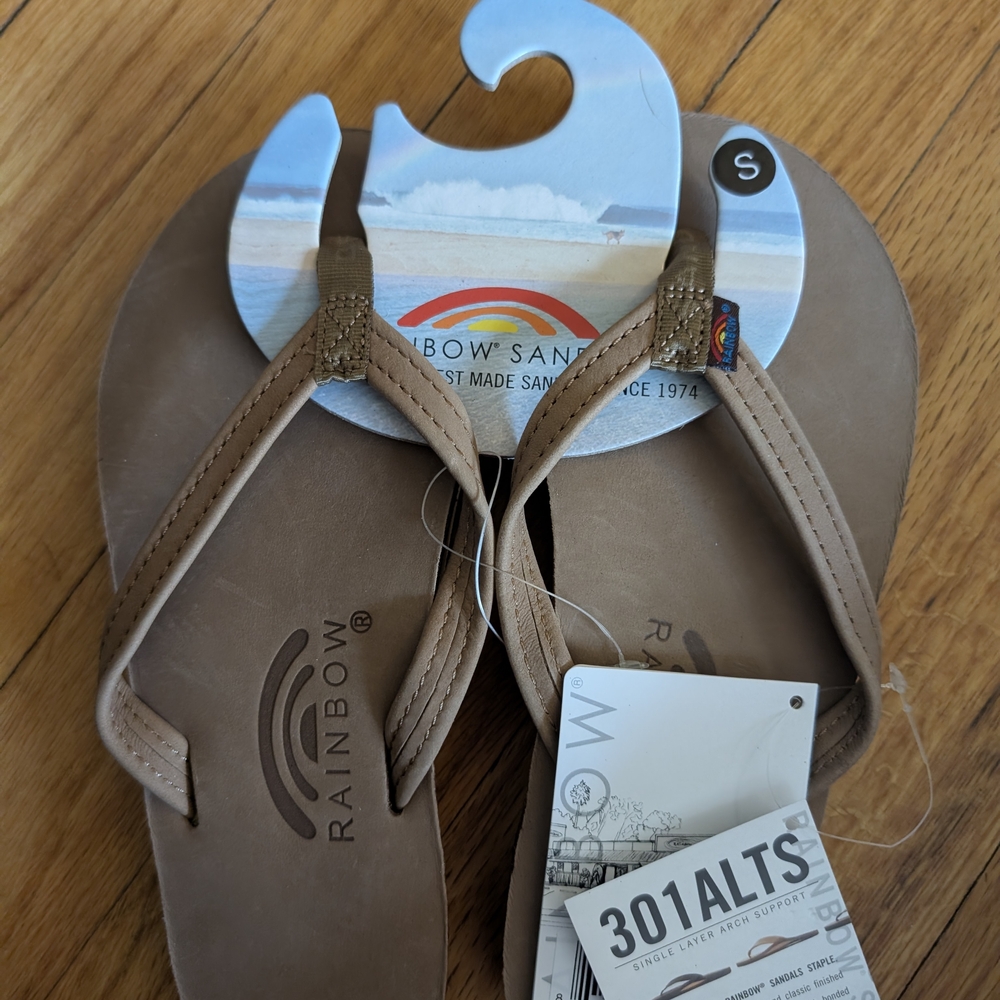 Rainbow Sandals Small, Size: 5.5-6.5 Tan Flip Flops